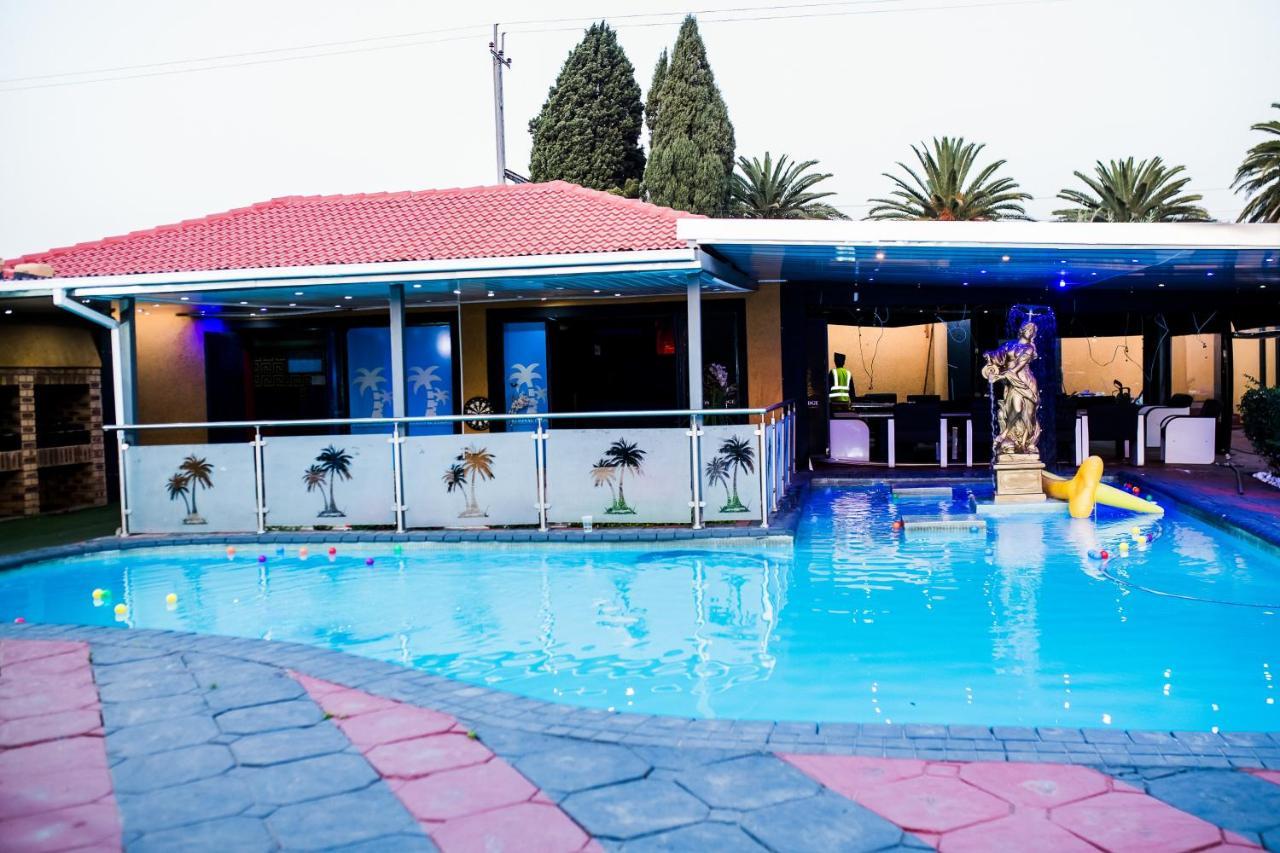 National Lodge Benoni Exterior foto